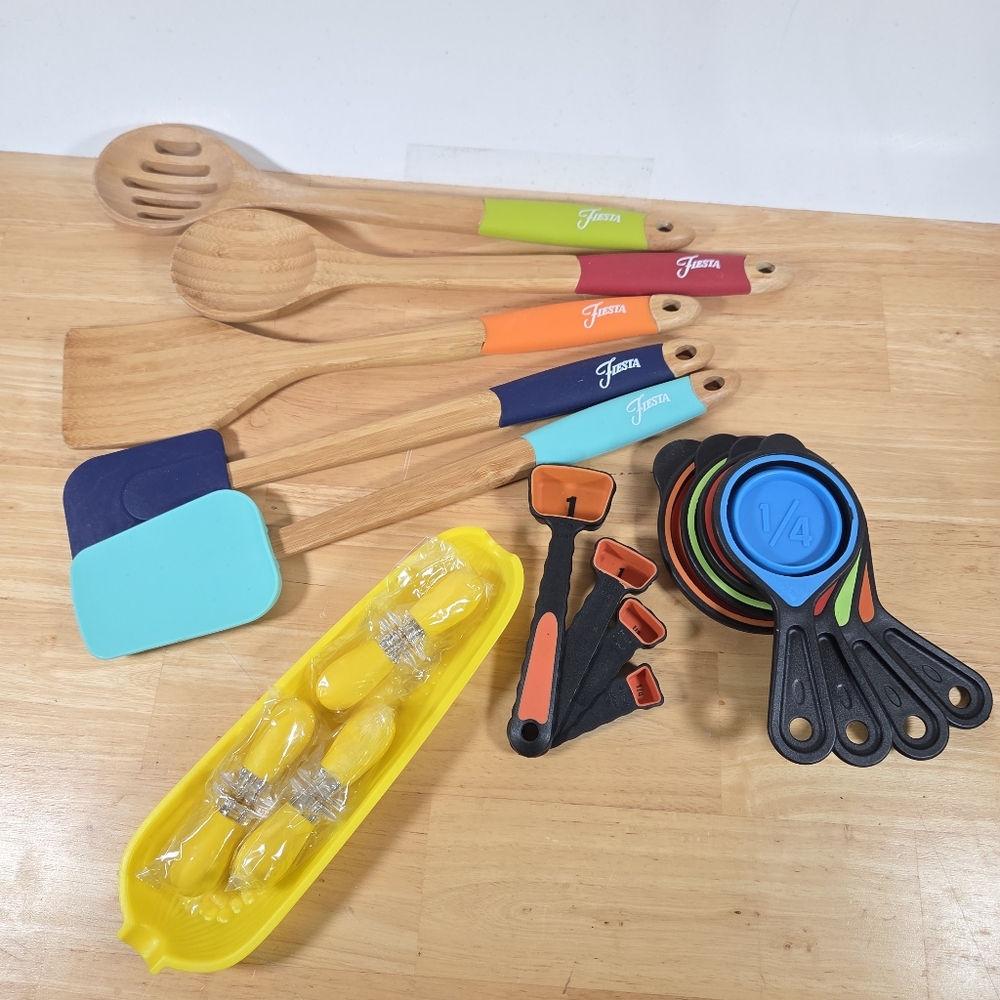 Kitchen Utensil Set With Messuring Cups Corn Dish Fiesta Multicolor